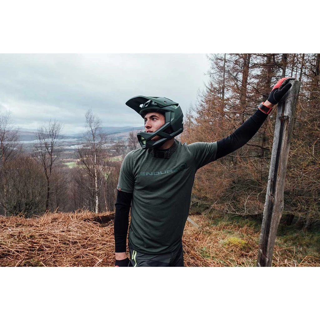 Endura MT500 Integraalhelm - Forest Green 6 Endura MT500 Integraalhelm - Forest Green - Afbeelding 4