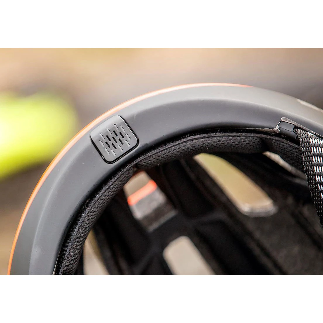 SENA R1 Smart Cycling Helmet - Without FM Radio - Ice Blue 9 SENA R1 Smart Cycling Helmet - Without FM Radio - Ice Blue - Afbeelding 7