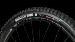 CUBE STEREO ONE77 C:68X SLT - 29" Carbon Mountainbike - 2023 - Flashwhite / Grey -BASIL Winkel 656500 d01147 1433835