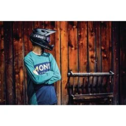 ABUS Airdrop MIPS Quin Helm - Velvet Black 19 ABUS Airdrop MIPS Quin Helm - Velvet Black -BASIL Winkel abus airdrop mips black gold 9 1103612