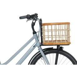 Basil Green Life Rattan Fietsmand Large - Natural Brown -BASIL Winkel basil green life rattan bicycle basket large natural brown 4 1379225