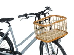 Basil Green Life Rattan Fietsmand Large - Natural Brown -BASIL Winkel basil green life rattan fahrradkorb large vorne c 885751