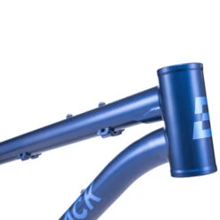 Bombtrack Beyond+ Frame - Adventure/Bikepacking | Staal | Disc | 650B - 2024 - Matt Blue -BASIL Winkel bt my24 beyond frameset matt blue print 04 1574348