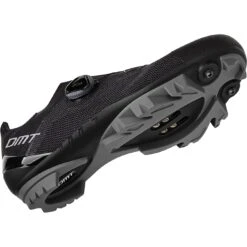 DMT KM4 MTB-Schoenen - Zwart/zwart -BASIL Winkel dmt km4 mtb shoes black black 1 1417519