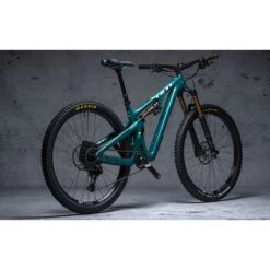 DYEDBRO Frame Protection Kit Clear Matt - Black -BASIL Winkel dyedbro frame protection kit clear matt black1 1004276