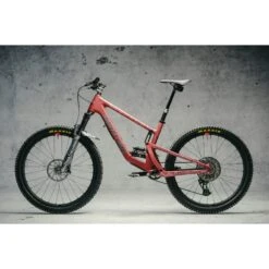 DYEDBRO Beschermfolie Voor Het Frame - EWS Mountains - White Matte -BASIL Winkel dyedbro frame protection kit ews mountains white matte 4 1493666