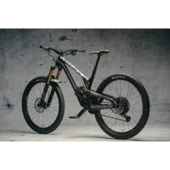 DYEDBRO Beschermfolie Voor Het Frame - Old School Tattoo - White Matte -BASIL Winkel dyedbro frame protection kit old school tattoo white matte 3 1493769