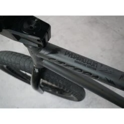 DYEDBRO Beschermfolie Voor Het Frame - Sergio Layos BMX Signature Edition - Black Matte -BASIL Winkel dyedbro frame protection kit sergio layos bmx signature black 7 1493870