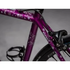 DYEDBRO Beschermfolie Voor Het Frame - Space Trip - White Matte -BASIL Winkel dyedbro frame protection kit space trip white gloss 4 1493889