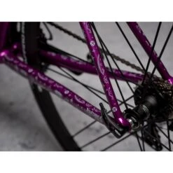 DYEDBRO Beschermfolie Voor Het Frame - Space Trip - White Matte -BASIL Winkel dyedbro frame protection kit space trip white gloss 6 1493891