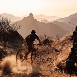 Fizik Terra Atlas MTB-Schoenen - Grijs/zwart 18 Fizik Terra Atlas MTB-Schoenen - Grijs/zwart -BASIL Winkel fizik terra atlas mtb shoes army black 1 1548703