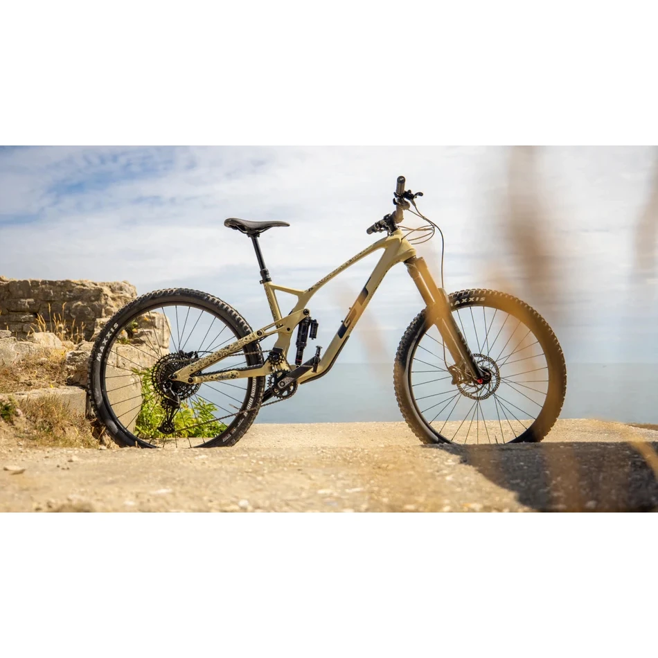 Muc-Off Chainstay Protection Kit - Punk 9 Muc-Off Chainstay Protection Kit - Punk - Afbeelding 7