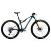 Orbea OIZ H10 XT Mountainbike - 2023 - Moondust Blue - Orange (matt) -BASIL Winkel n234ttcc oreba n3 side oiz h10 blue 1428893