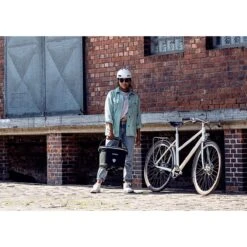 ORTLIEB Up-Town Rack Urban - Bagagedrager Fietsmand - 17.5L - Pepper -BASIL Winkel ortlieb uptown rack urban toplock 957202