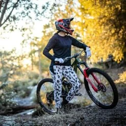 Troy Lee Designs Stage MIPS Helm - Valance Gray -BASIL Winkel troy lee designs stage mips helmet 15 4 1321951