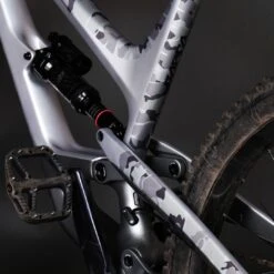 Unleazhed Frame Unscratch Bp01-F Frame Protection Tape - Undercover Matt 12 Unleazhed Frame Unscratch Bp01-F Frame Protection Tape - Undercover Matt -BASIL Winkel unleazhed bp01 camo b 1022171